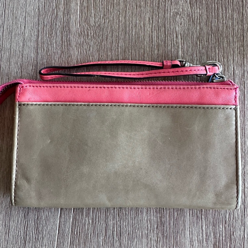 Coach Leather Legacy Colorblock Wristlette Wallet 2-in-1 Clutch Pocketbook - Picture 4 of 10